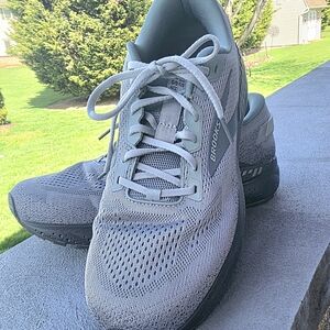 Brooks Men's Running Shoes - Gray